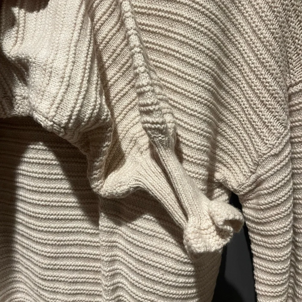 Madewell Ruffle-Neck Pullover Sweater in Cotton-Merino Yarn - Picture 10 of 10